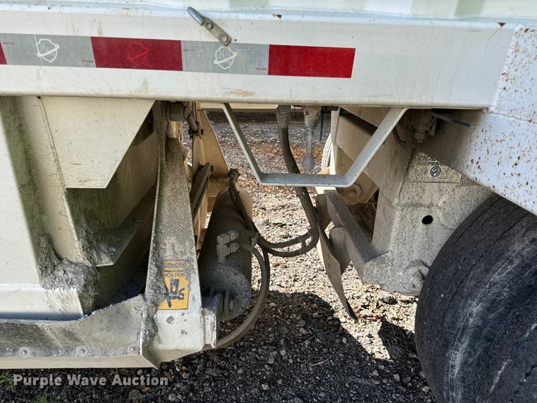 image for item DL4426 2019 Armor Lite SBD-40 bottom dump trailer