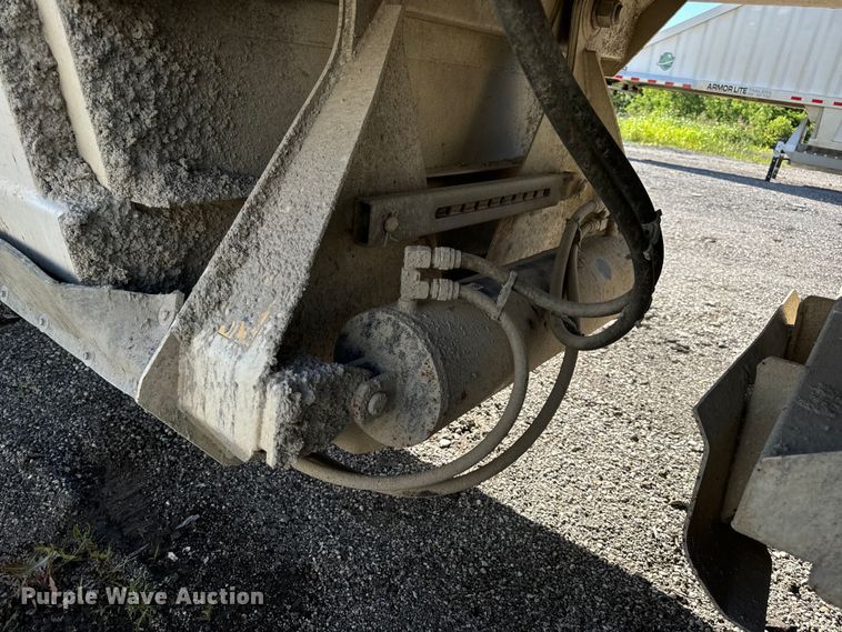 image for item DL4427 2019 Armor Lite SBD-40 bottom dump trailer