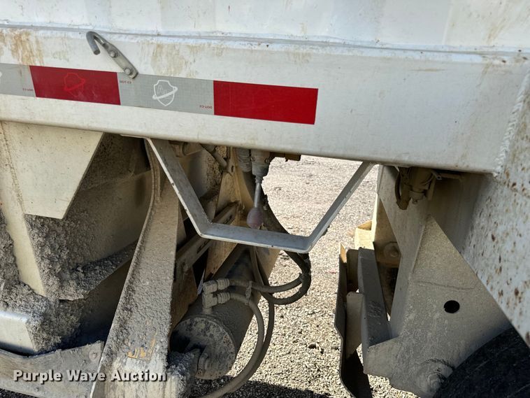 image for item DL4427 2019 Armor Lite SBD-40 bottom dump trailer