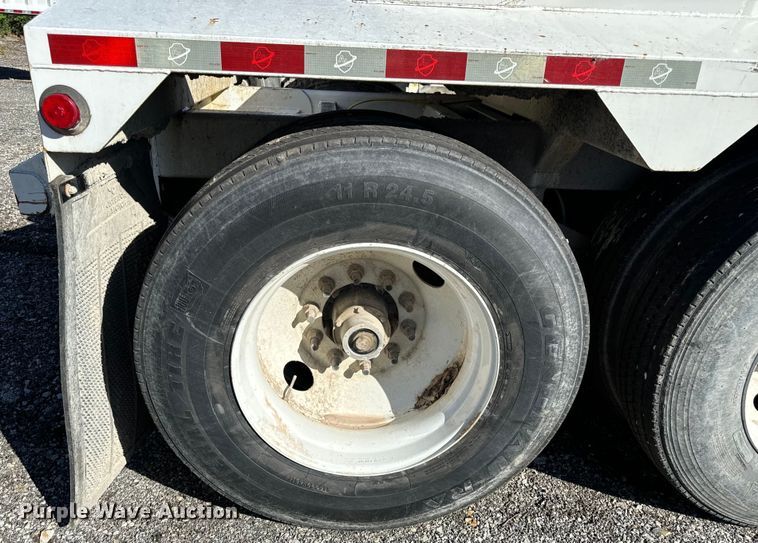 image for item DL4427 2019 Armor Lite SBD-40 bottom dump trailer