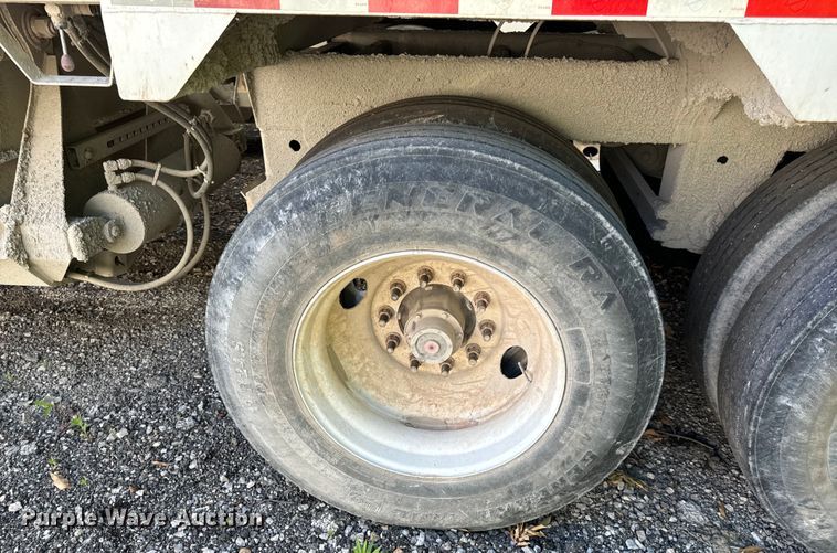 image for item DL4428 2019 Armor Lite SBD-40 bottom dump trailer