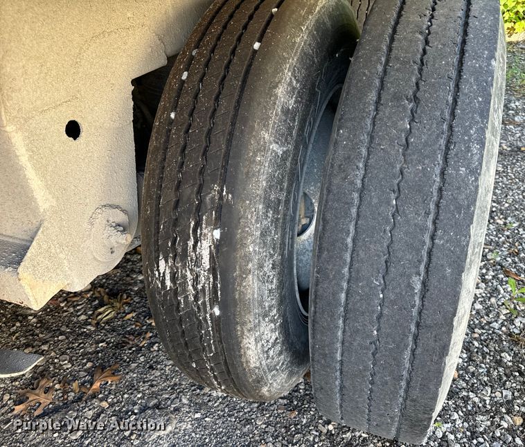 image for item DL4428 2019 Armor Lite SBD-40 bottom dump trailer