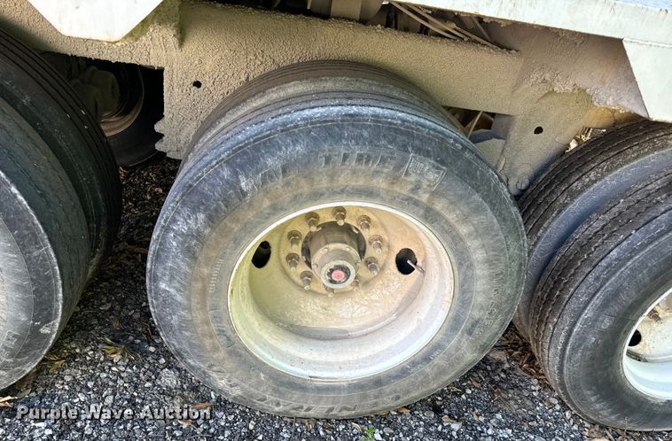 image for item DL4428 2019 Armor Lite SBD-40 bottom dump trailer