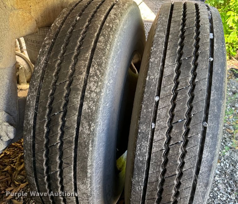 image for item DL4428 2019 Armor Lite SBD-40 bottom dump trailer