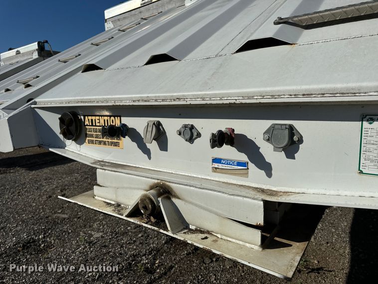 image for item DL4429 2019 Armor Lite SBD-40 bottom dump trailer