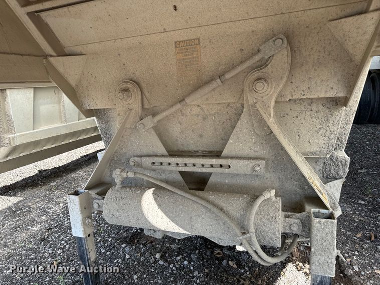 image for item DL4429 2019 Armor Lite SBD-40 bottom dump trailer