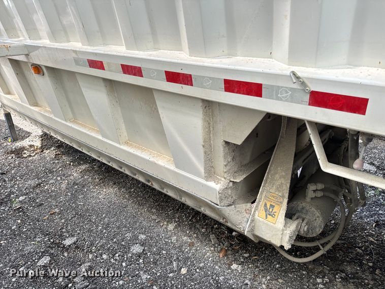 image for item DL4429 2019 Armor Lite SBD-40 bottom dump trailer