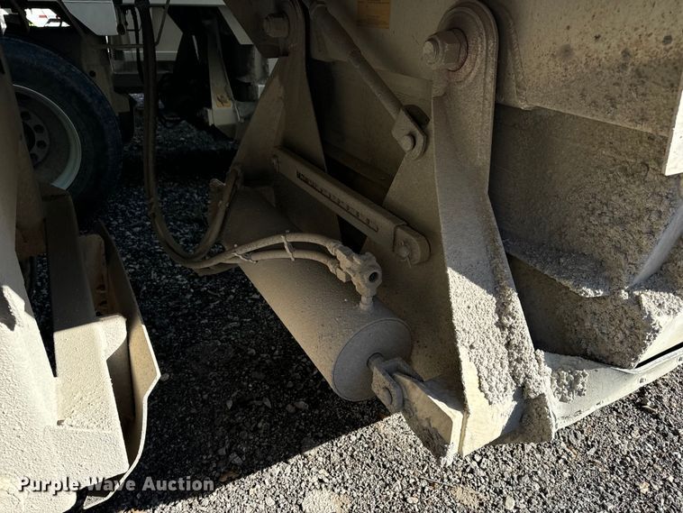 image for item DL4430 2019 Armor Lite SBD-40 bottom dump trailer