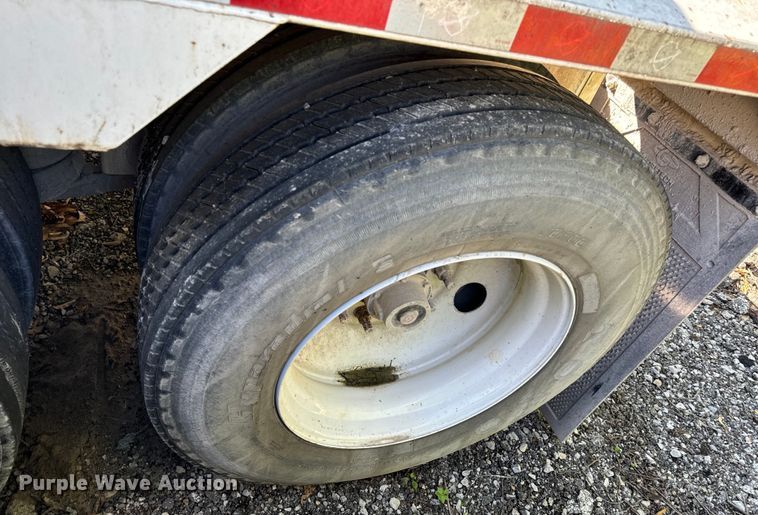 image for item DL4430 2019 Armor Lite SBD-40 bottom dump trailer