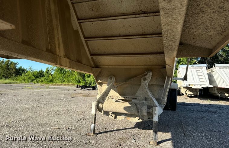 image for item DL4431 2019 Armor Lite SBD-40 bottom dump trailer