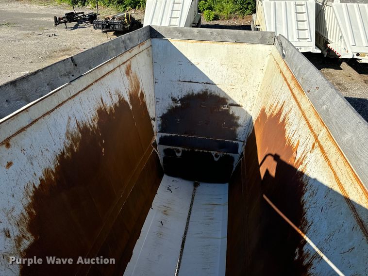 image for item DL4431 2019 Armor Lite SBD-40 bottom dump trailer