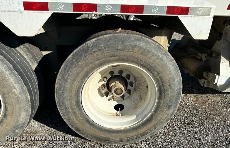 image for item DL4431 2019 Armor Lite SBD-40 bottom dump trailer