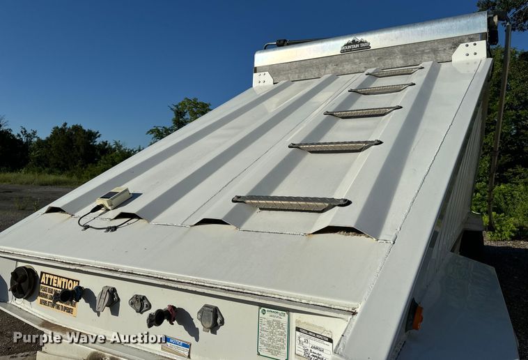 image for item DL4432 2019 Armor Lite SBD-40 bottom dump trailer