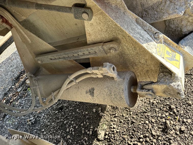 image for item DL4432 2019 Armor Lite SBD-40 bottom dump trailer