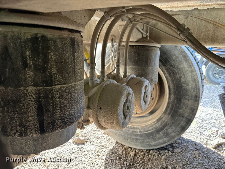 image for item DL4432 2019 Armor Lite SBD-40 bottom dump trailer