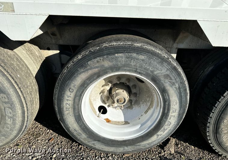 image for item DL4432 2019 Armor Lite SBD-40 bottom dump trailer