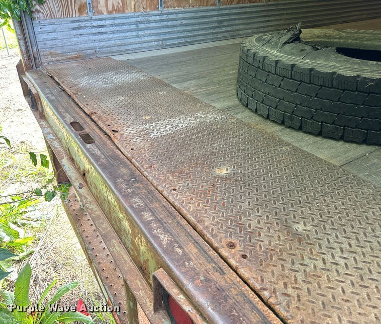 image for item DL4463 2005 Wabash DVLHHSA dry van trailer