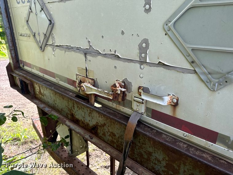 image for item DL4463 2005 Wabash DVLHHSA dry van trailer