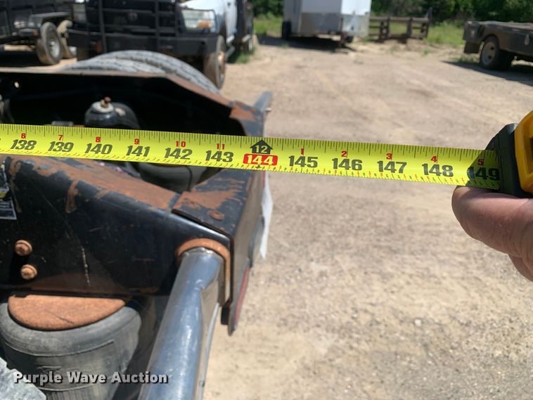 image for item DM7888 2004 Peterbilt 379 semi truck