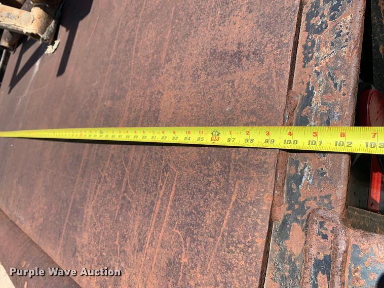 image for item DM7889 2007 Neville Built drop deck trailer