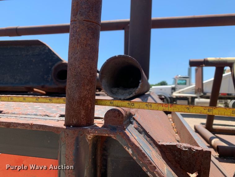 image for item DM7889 2007 Neville Built drop deck trailer