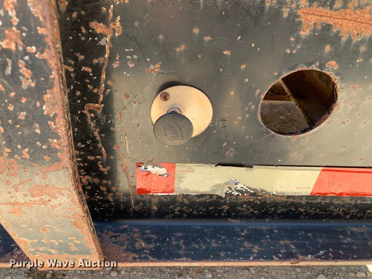 image for item DM7889 2007 Neville Built drop deck trailer