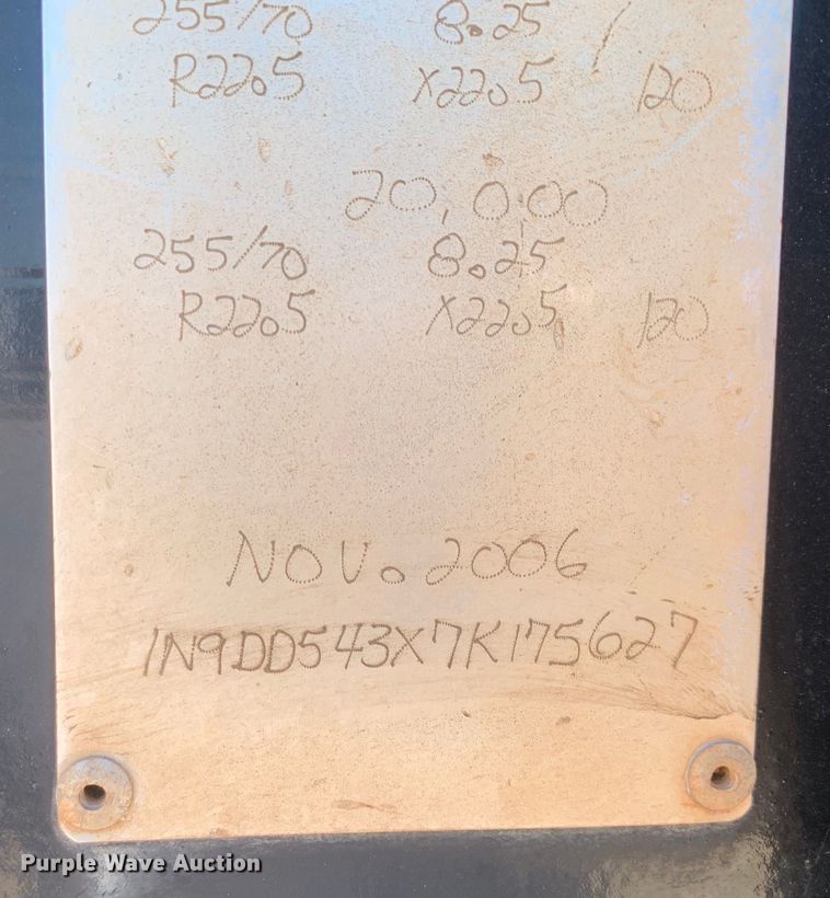 image for item DM7889 2007 Neville Built drop deck trailer