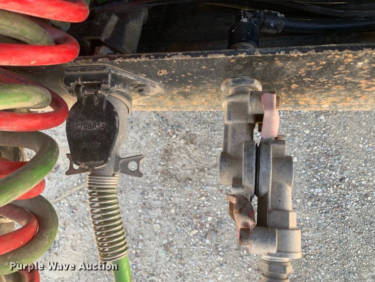 image for item DM7890 2004 Great Dane drop deck trailer