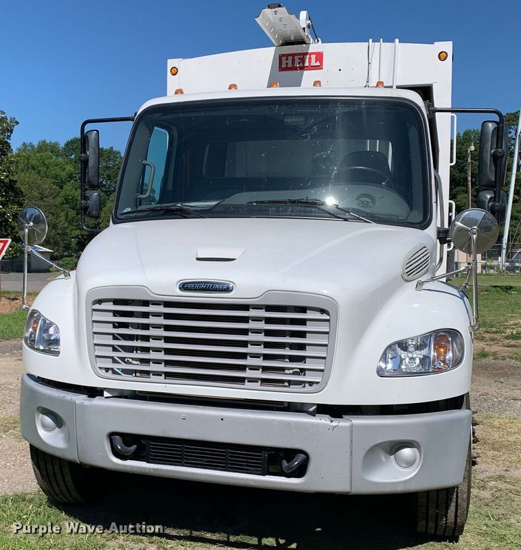 image for item DM7909 2021 Freightliner  Business Class M2 refuse truck