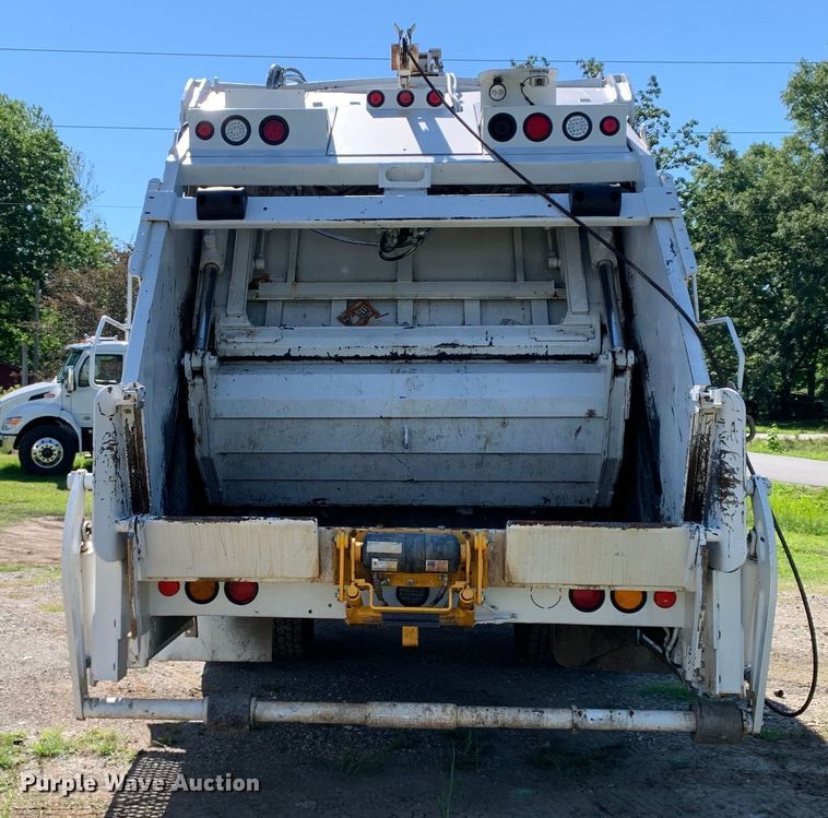 image for item DM7909 2021 Freightliner  Business Class M2 refuse truck