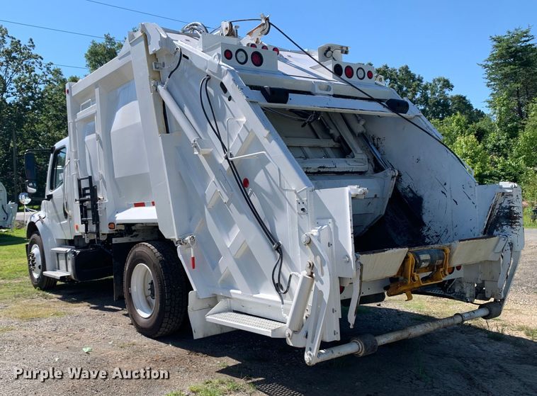 image for item DM7909 2021 Freightliner  Business Class M2 refuse truck