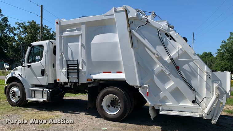 image for item DM7909 2021 Freightliner  Business Class M2 refuse truck