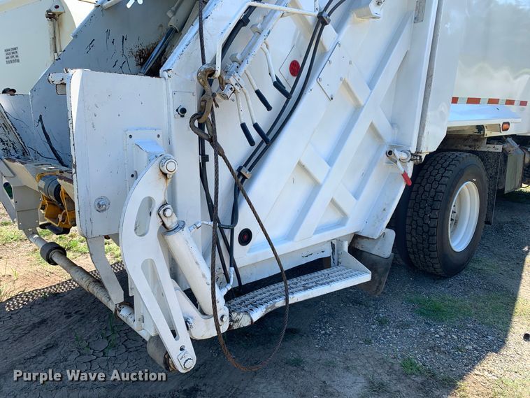 image for item DM7909 2021 Freightliner  Business Class M2 refuse truck