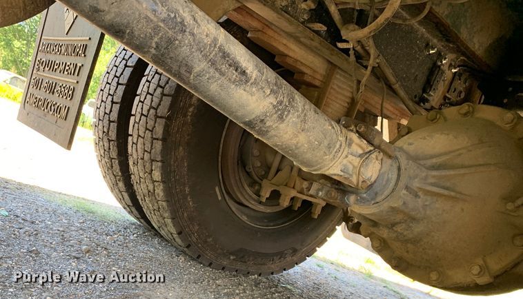 image for item DM7909 2021 Freightliner  Business Class M2 refuse truck