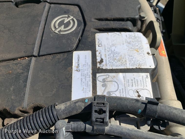 image for item DM7909 2021 Freightliner  Business Class M2 refuse truck