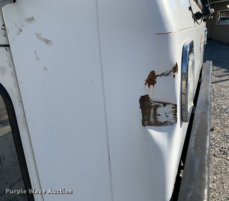 image for item DM7910 2015 Crane Carrier Low Entry refuse truck