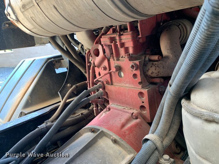 image for item DM7910 2015 Crane Carrier Low Entry refuse truck