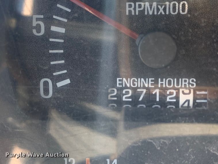 image for item DM7911 1999 Sterling L8513 refuse truck