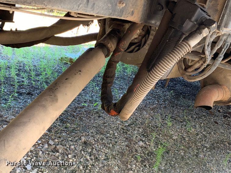 image for item DM7912 2000 Mack MR688S refuse truck