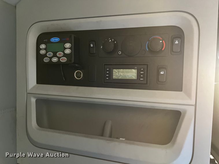 image for item DO2446 2020 Kenworth  T680 semi truck