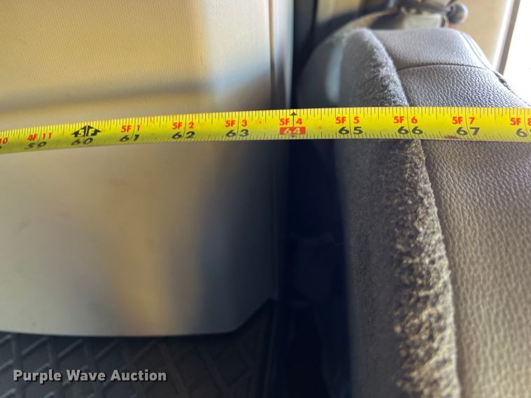 image for item DO2446 2020 Kenworth  T680 semi truck