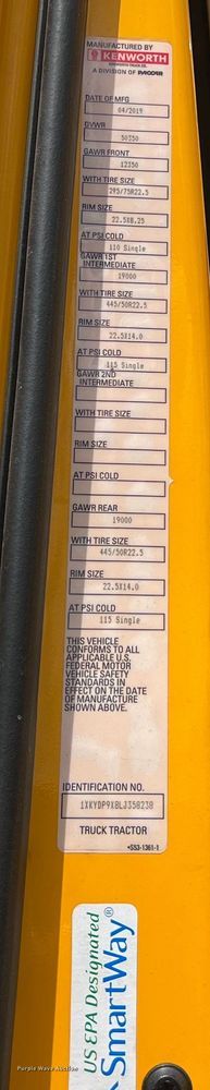 image for item DO2446 2020 Kenworth  T680 semi truck