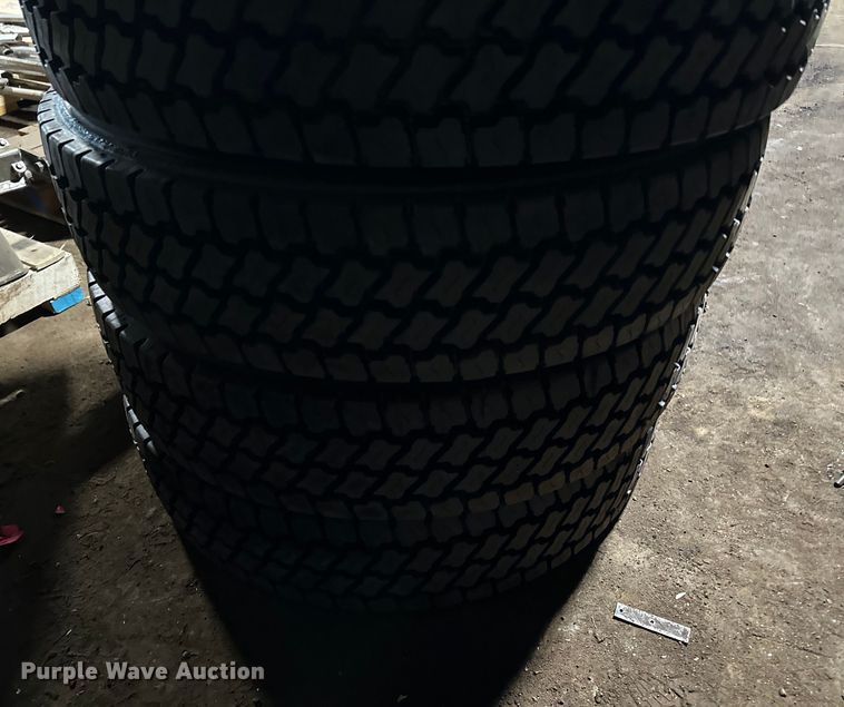 image for item DO3308 (8) 11R22.5 tires