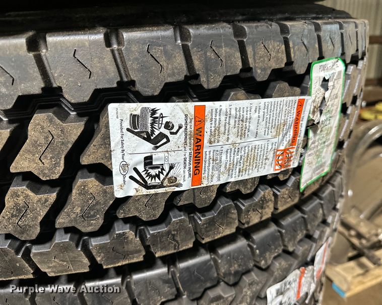 (8) 11R22.5 tires in Shakopee, MN Item DO3308 for sale Purple Wave