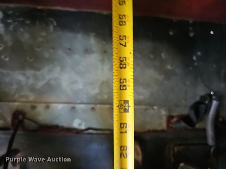 image for item DP0951 1992 Freightliner semi truck