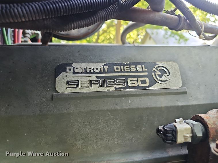 image for item DP0951 1992 Freightliner semi truck