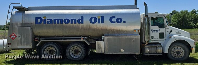 image for item DP6460 2007 Kenworth T300 fuel truck