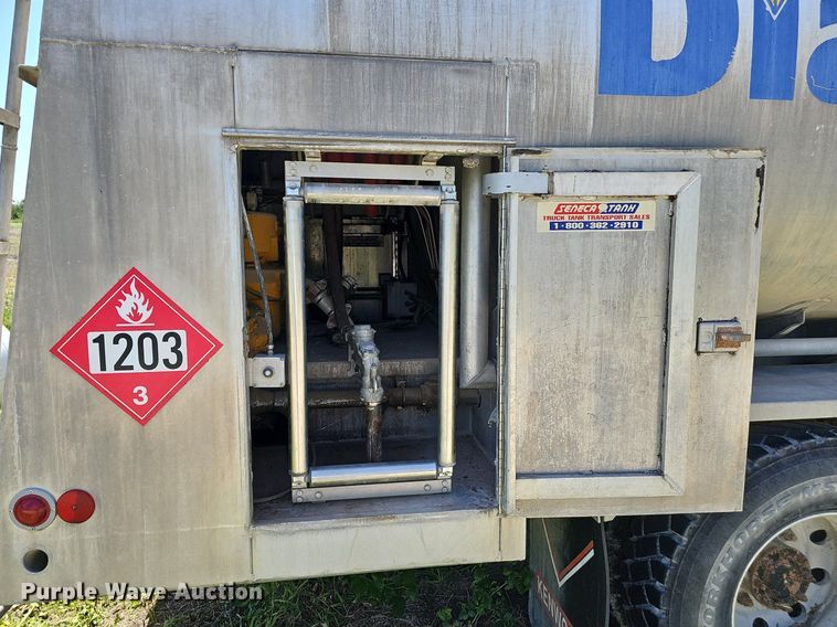 image for item DP6460 2007 Kenworth T300 fuel truck