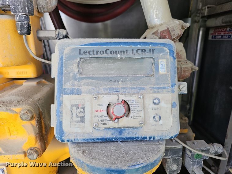 image for item DP6460 2007 Kenworth T300 fuel truck