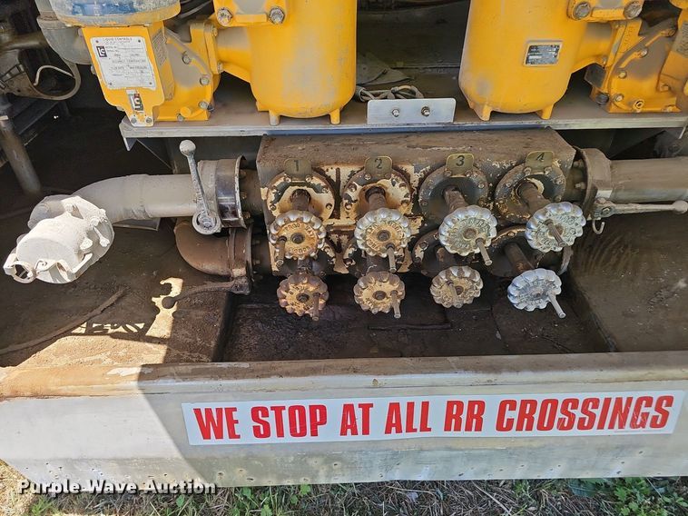 image for item DP6460 2007 Kenworth T300 fuel truck